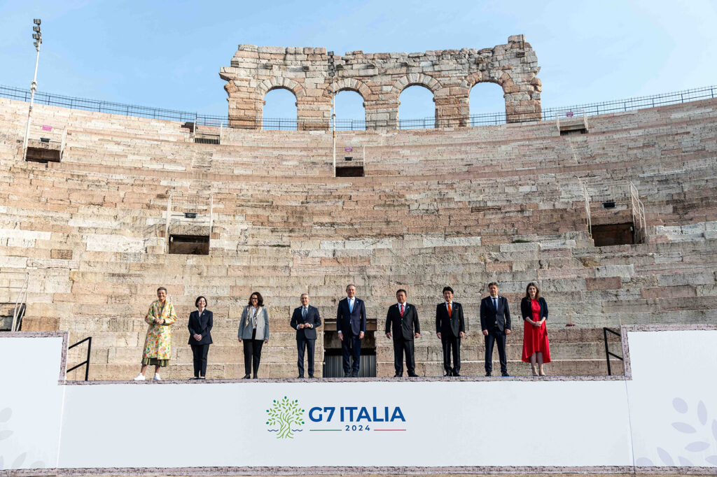 G7 family photo, Roman Arena, Verona From the left: Margrethe Vestager, EU Zoe Baird Budinger, USA Marina Ferrari, France François-Phillipe Champagne, Canada Adolfo Urso, Italy Taku Ishii, Japan Junji Hasegawa, Japan Robert Christoph Habeck, Germany Michelle Emma May Elizabeth Donelan, UK